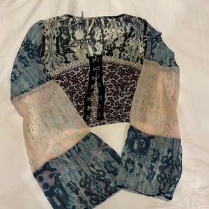 Boho style long sleeve crop top